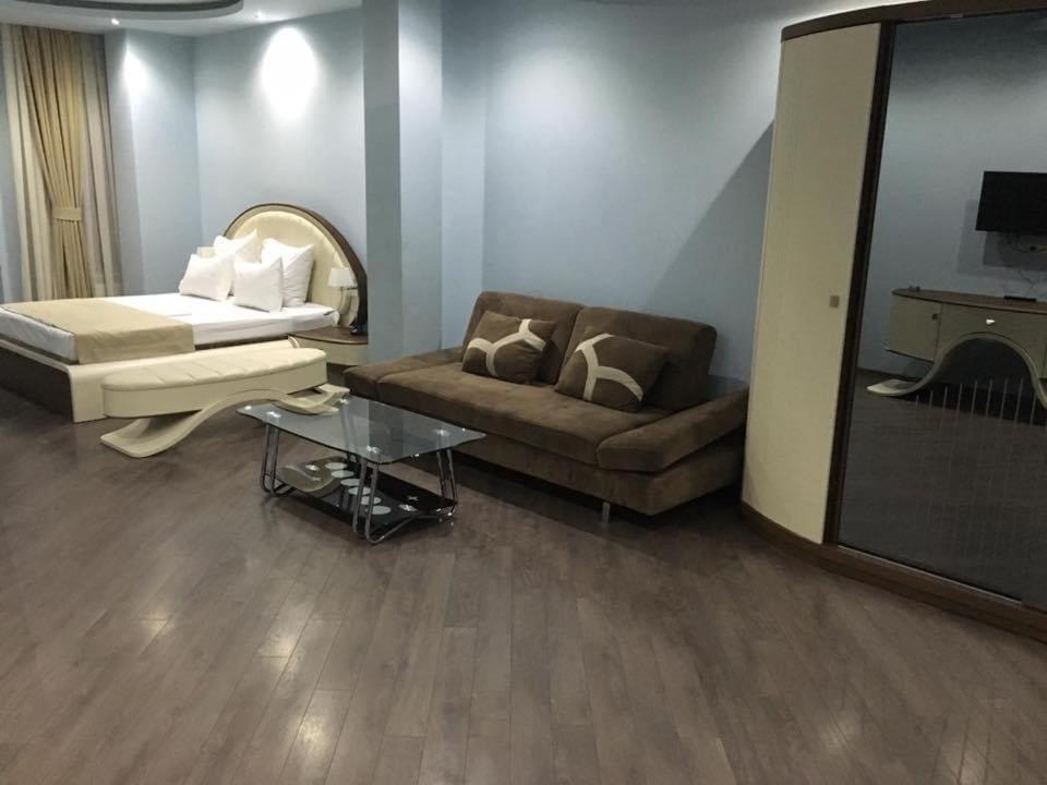 באטומי Hotel Light Palace מראה חיצוני תמונה